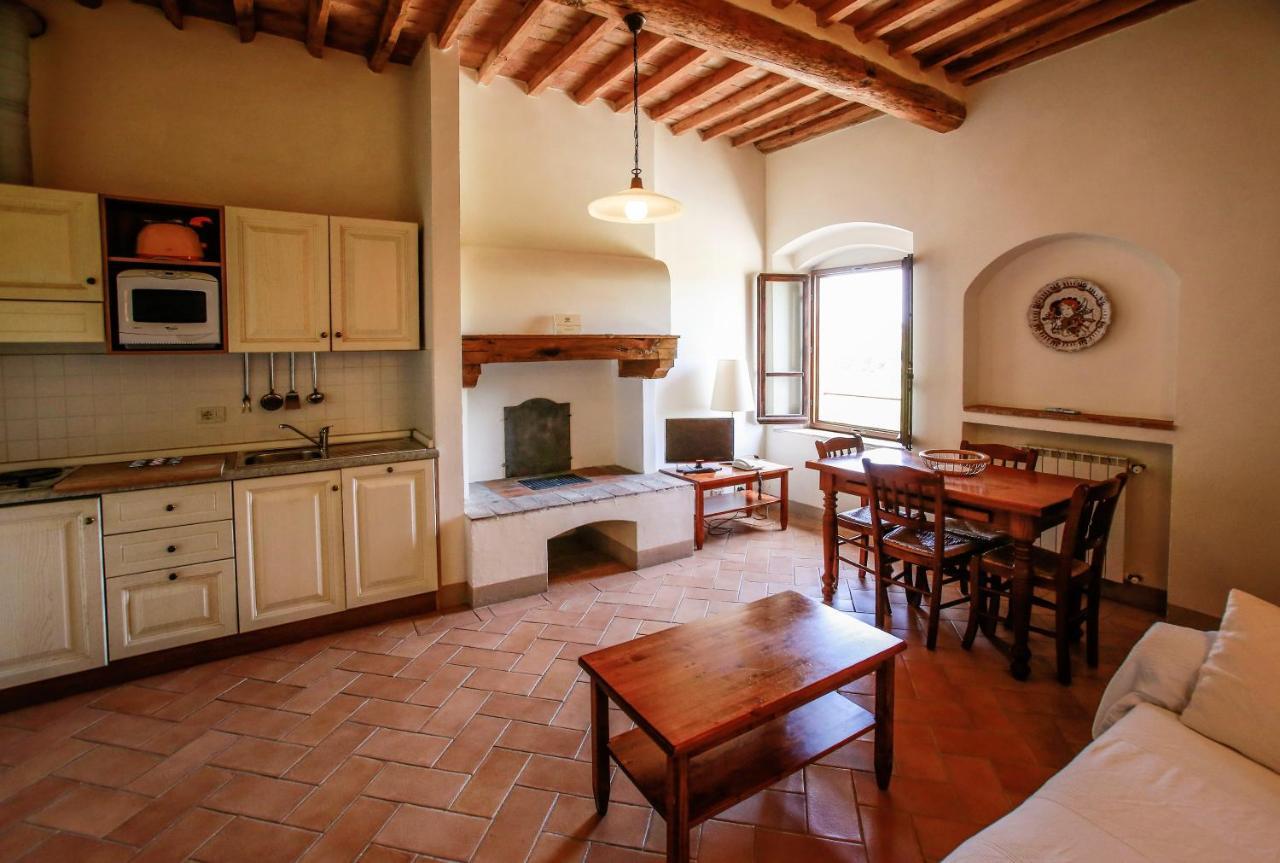 Fattoria Abbazia Monte Oliveto Villa San Gimignano Bagian luar foto